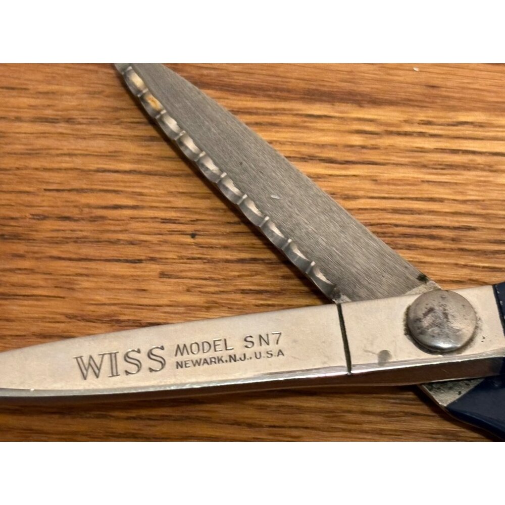 Vintage Wiss Scissors Set Of 3 - CB9 Pinking Shears SN7 Shears & Chrome Serrated - Picture 6 of 10